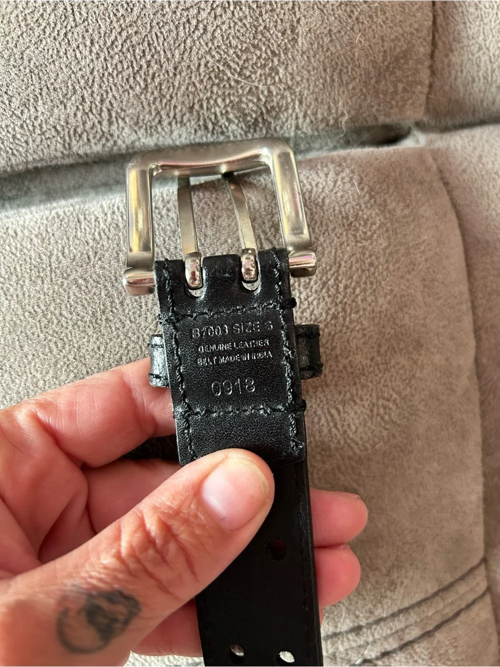 30” Youth Black Genuine Leather Belt Size S Double Holes